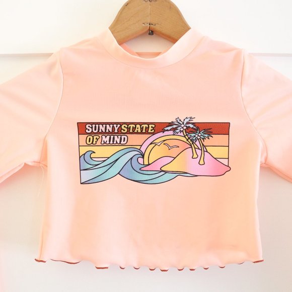 Cat & Jack | Cropped Ruffle Beach Wave Sunset Rash Guard Swim Shirt NWT | XS 4/5 - Picture 1 of 9